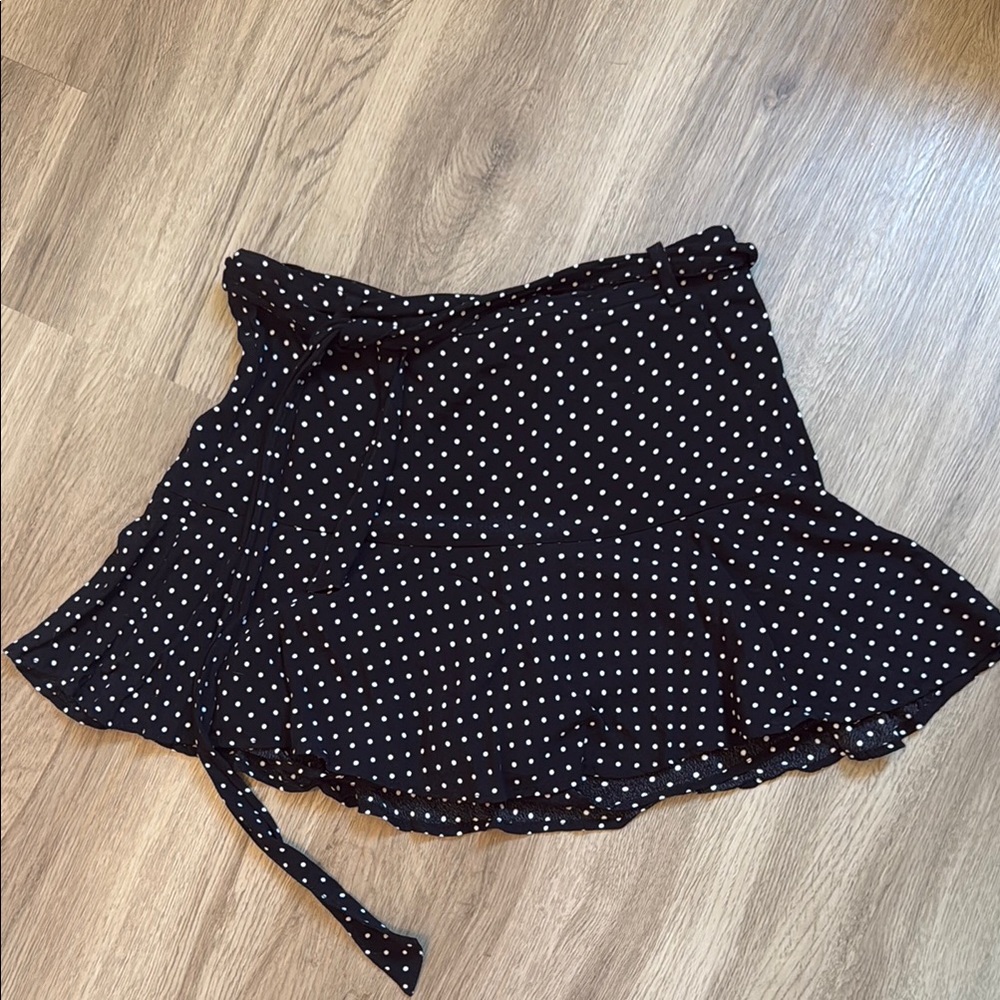 ZARA Black and White Asymmetrical Skort